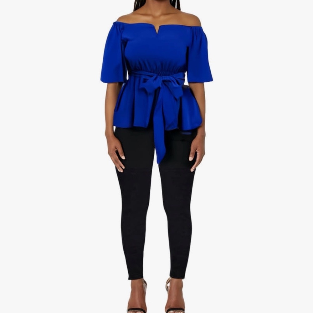 Elegant Blue Women's Top - Picture 2 of 4